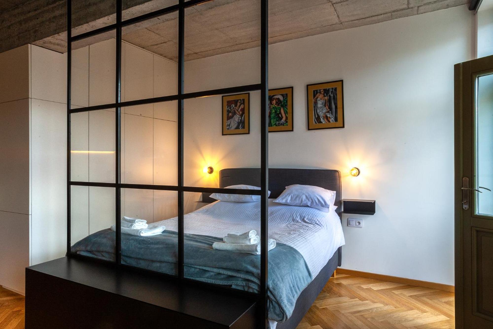 Апартаменты Charming Loft In The Old Town Краков Экстерьер фото